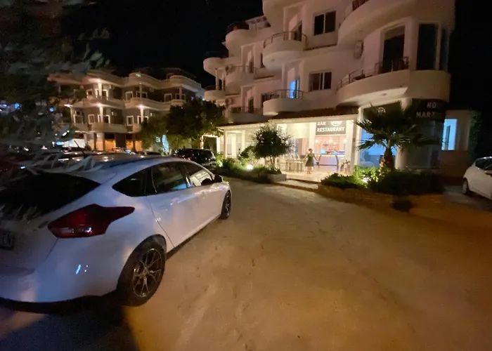 Mariksel Otel Ksamil
