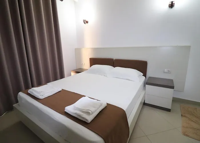 Mariksel 3* Ksamil