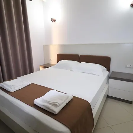 Mariksel 3* Ksamil